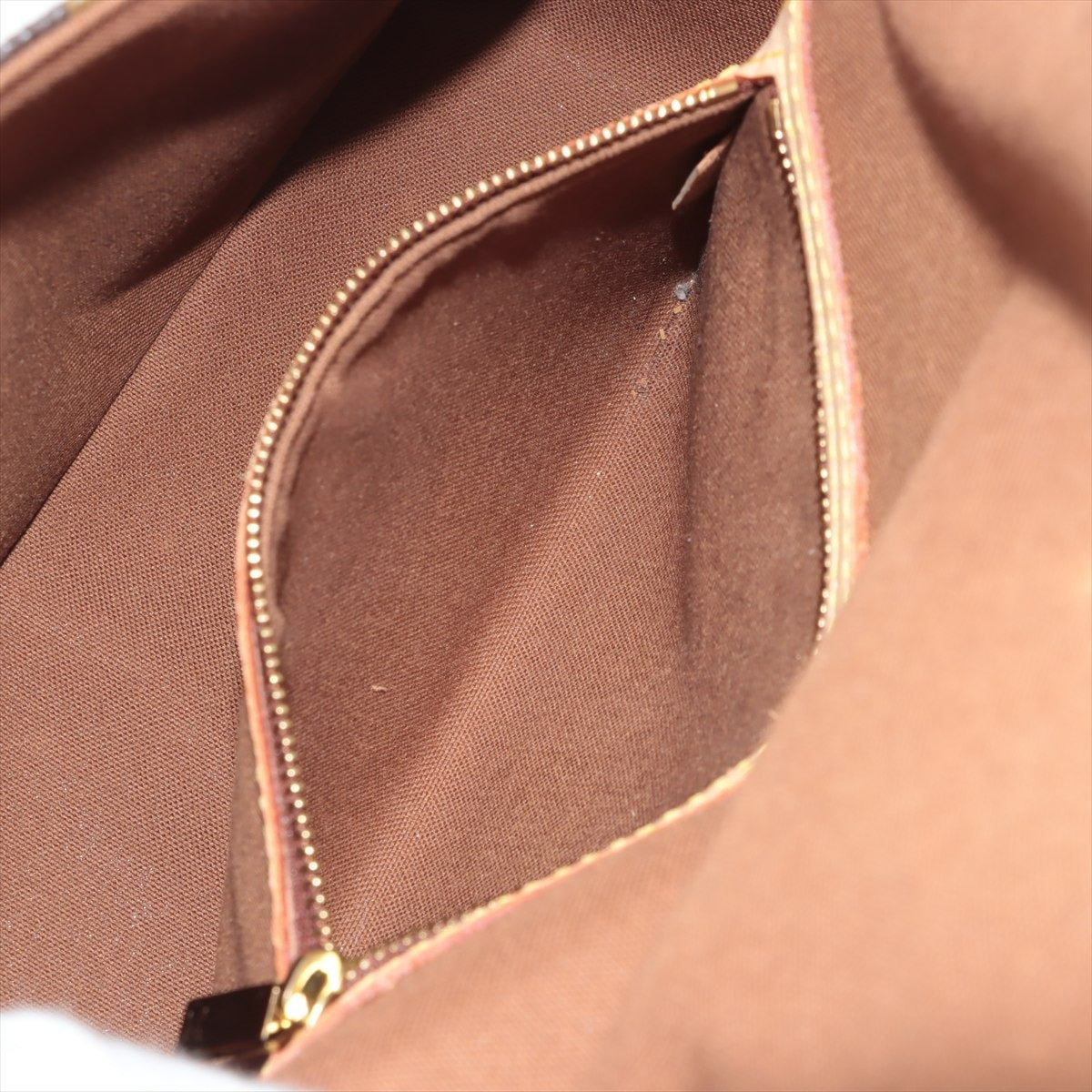Louis Vuitton Monogram Mini Looping M51147 Shoulder Bag