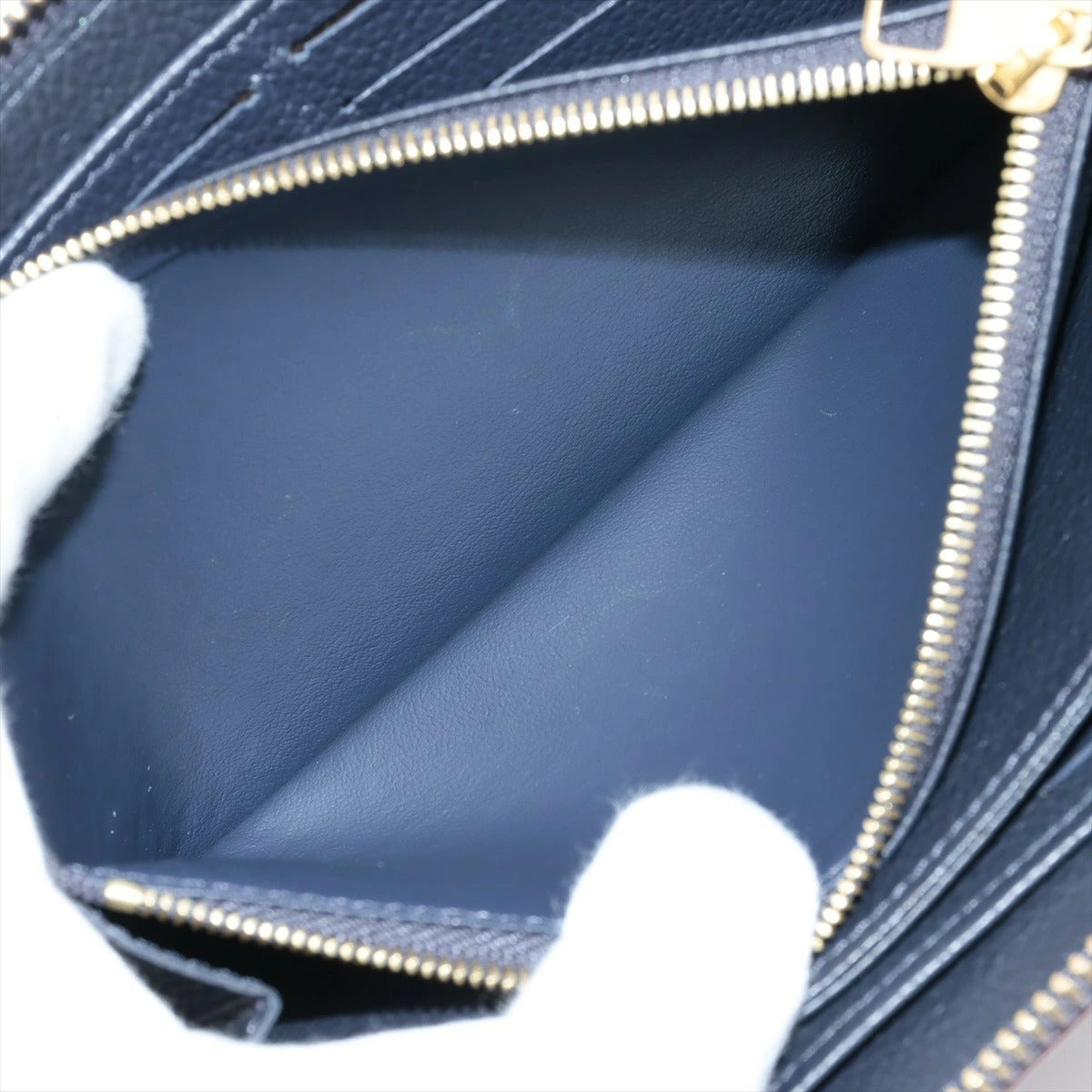 Louis Vuitton Monogram Empreinte Zippy Wallet M62121