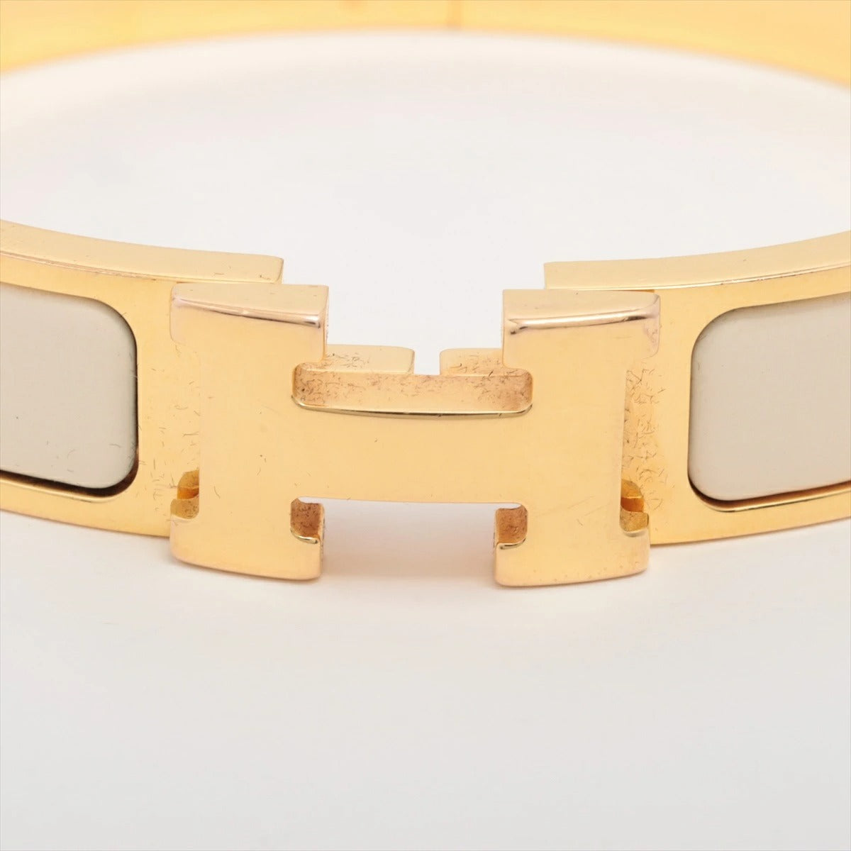 Hermes H Bangle Click H GM Bracelet off-White/Gold