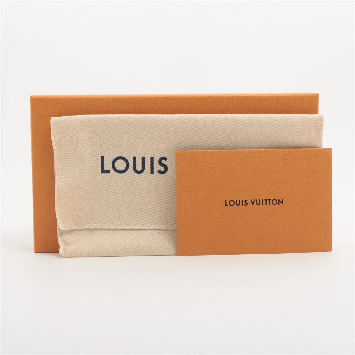 Louis Vuitton Monogram Zippy Wallet M11776