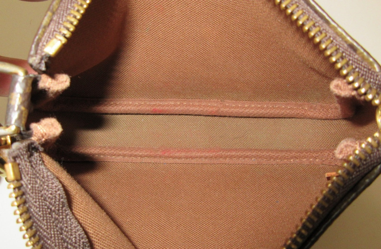 Louis Vuitton Monogram Mini Pochette Accessoires M58009