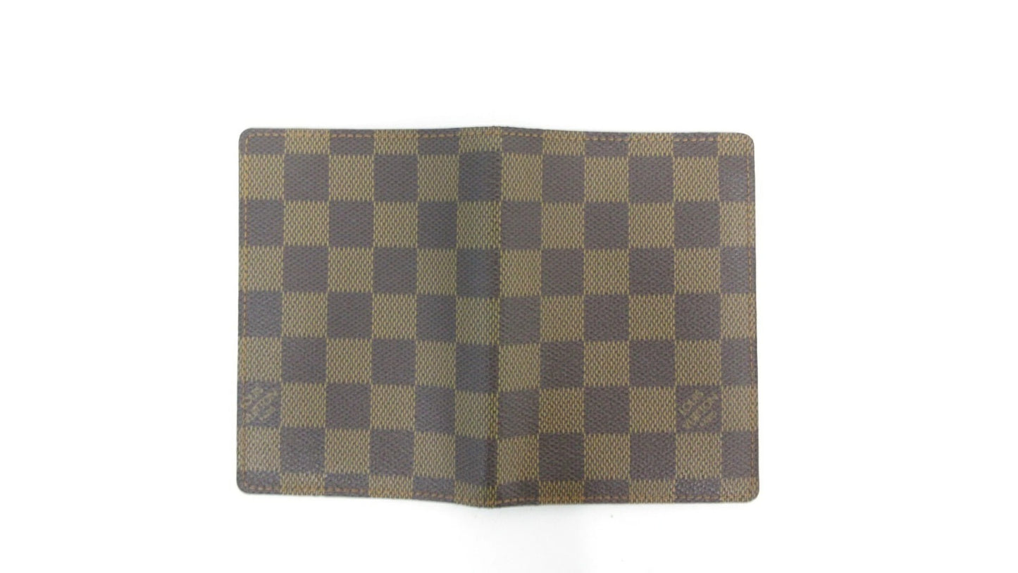 Louis Vuitton Damier Couverture Passport N60189