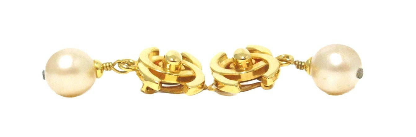 Chanel Coco Mark Turn Lock 96A Earrings