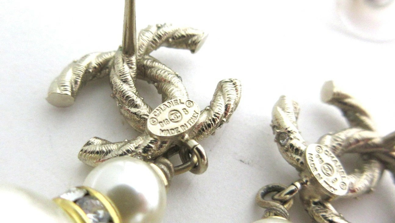 Chanel Coco Mark Earrings B18B