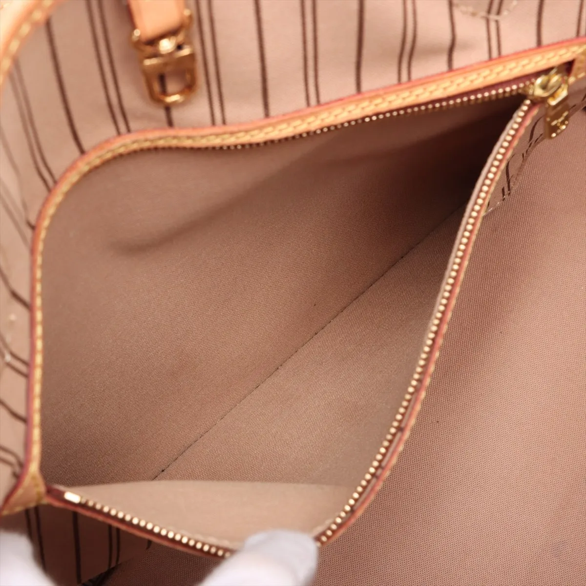 Louis Vuitton Monogram Neverfull GM with pouch