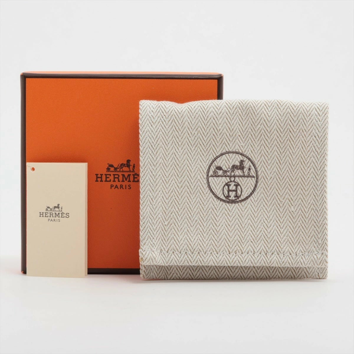 HERMES O'Kelly PM Necklace D Comes with storage bag and box Silver/Brown Necklace