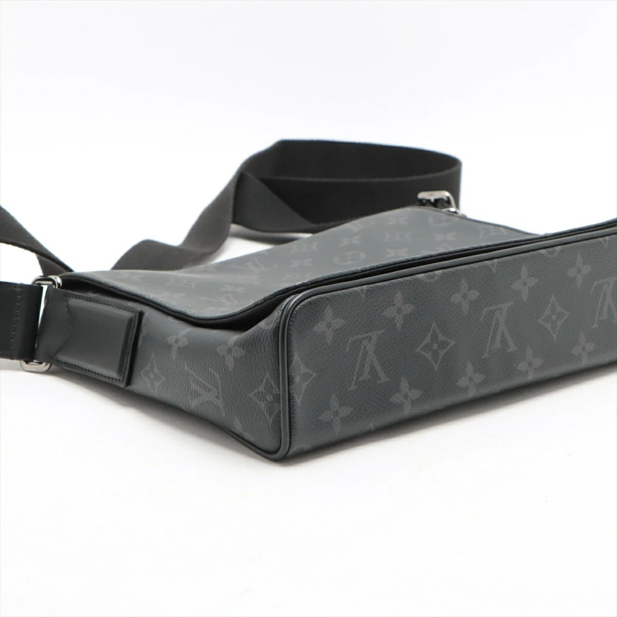 Louis Vuitton Monogram Eclipse District PM NM M44000 Messenger Bag