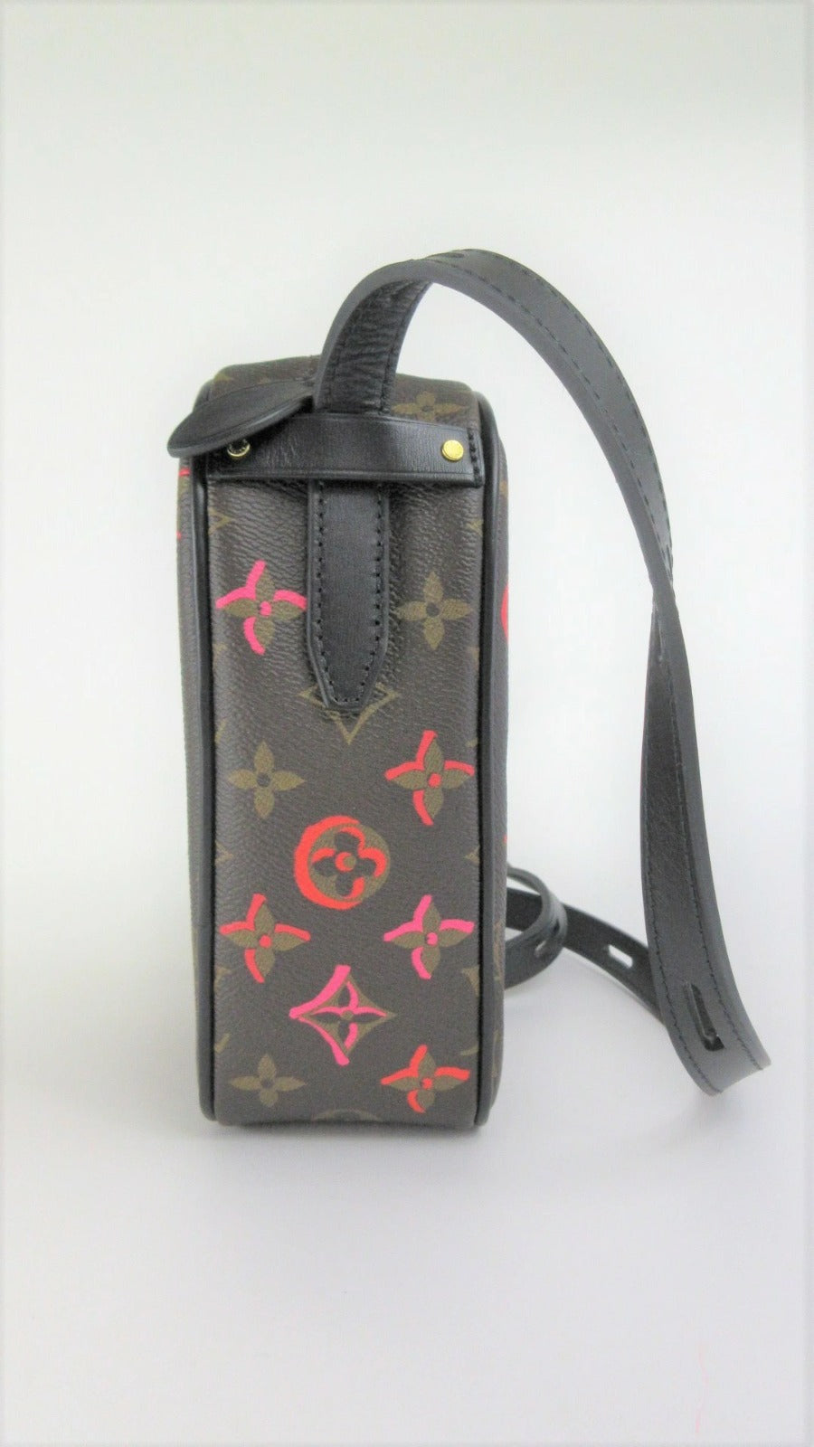 Louis Vuitton Monogram/Valentine Sac Cool Heart-shaped Shoulder Bag M45890