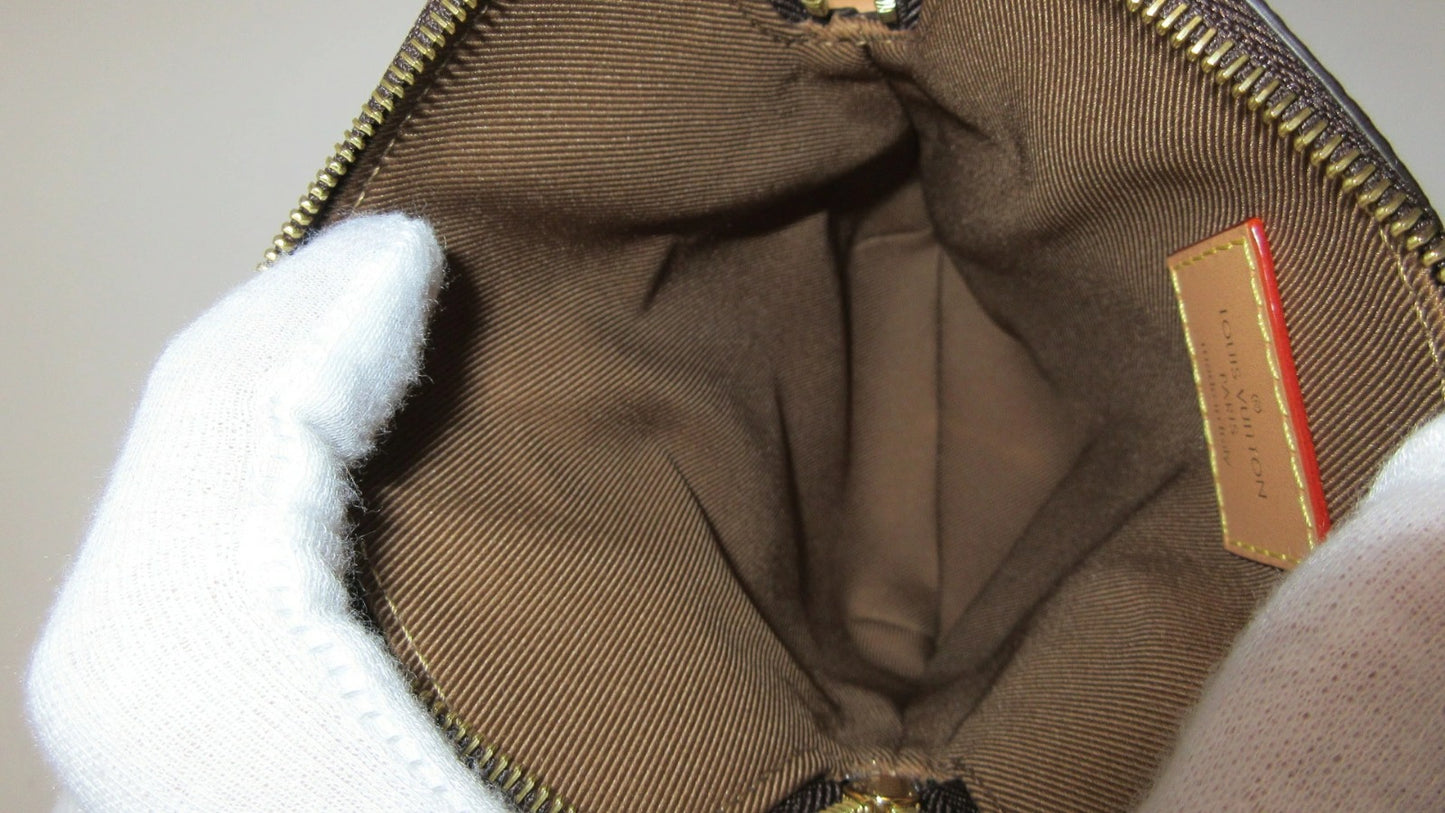 Louis Vuitton Monogram Utility Pochette M80746 Crossbody Bag