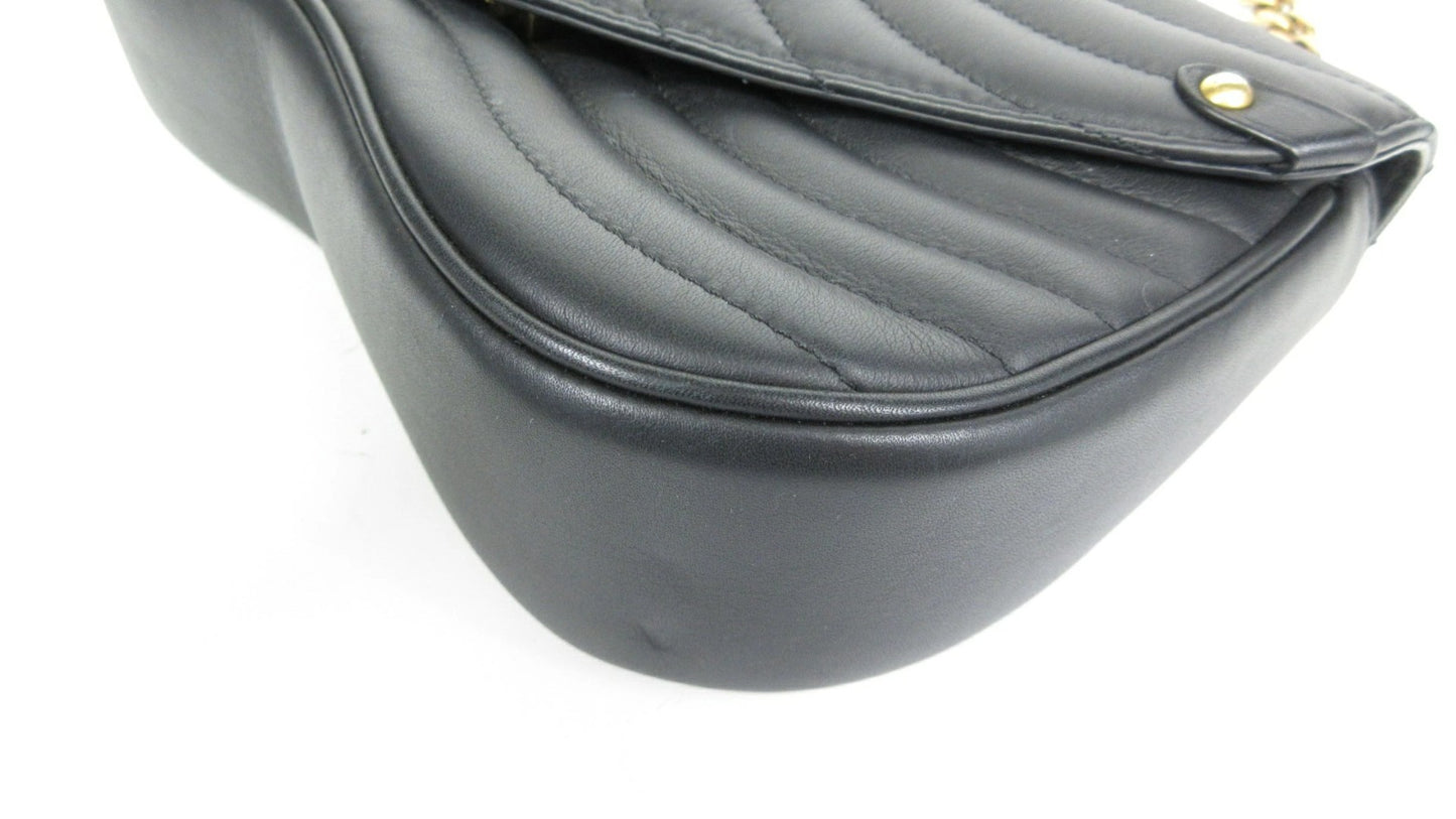 Louis Vuitton Taurillon Leather New Wave Chain Shoulder Bag M51498