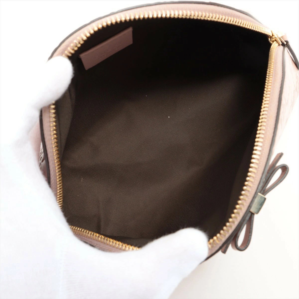Gucci Guccissima Ribbon Pouch 431410