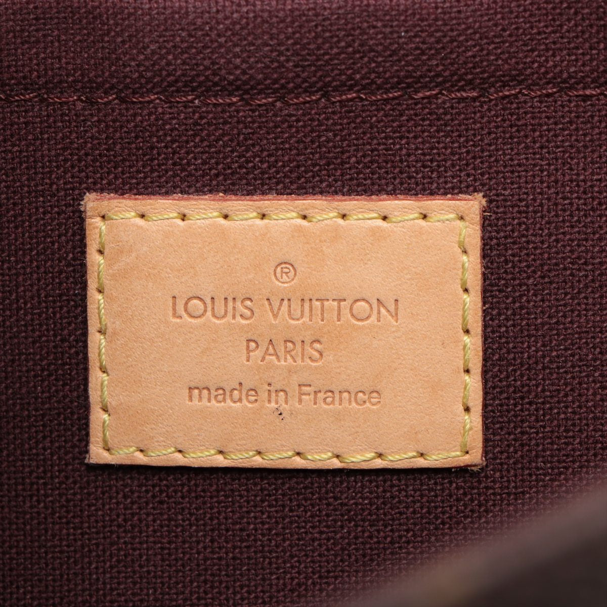 Louis Vuitton Monogram Favorite MM M40718 Messenger Bag Crossbody Bag