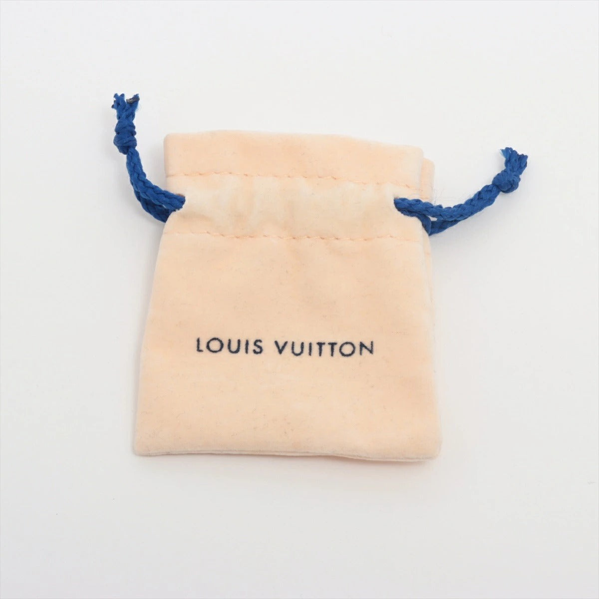 Louis Vuitton Essential V Necklace M00857