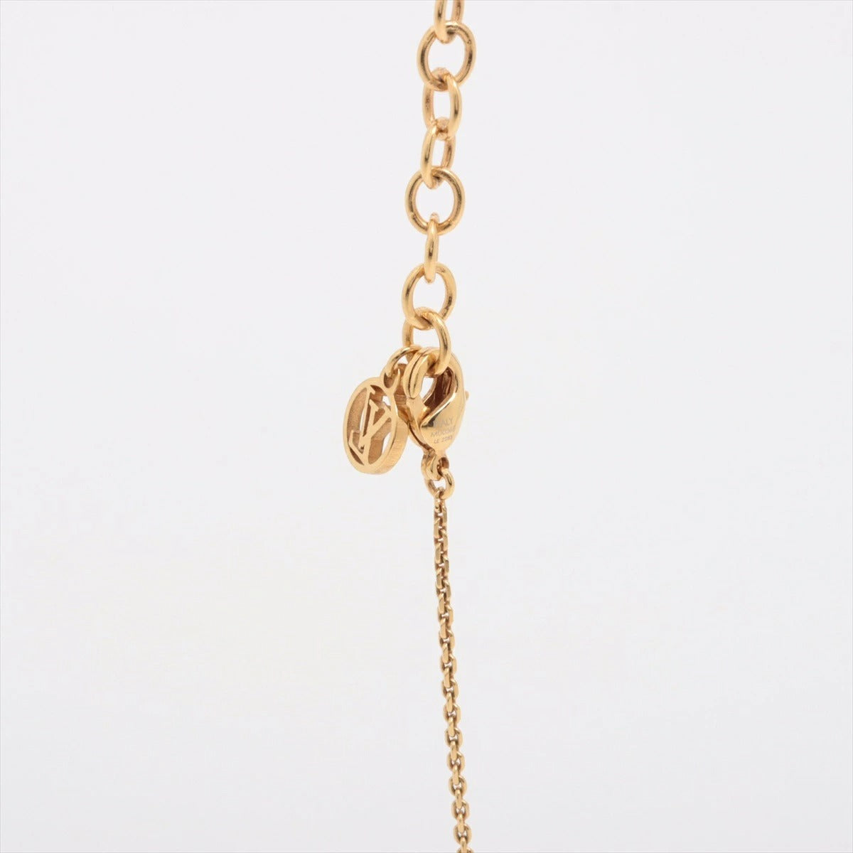 Louis Vuitton Collier Petit Louis Necklace M00368 Logo