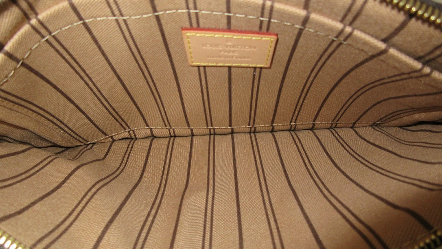Louis Vuitton Monogram Neverfull MM M40995