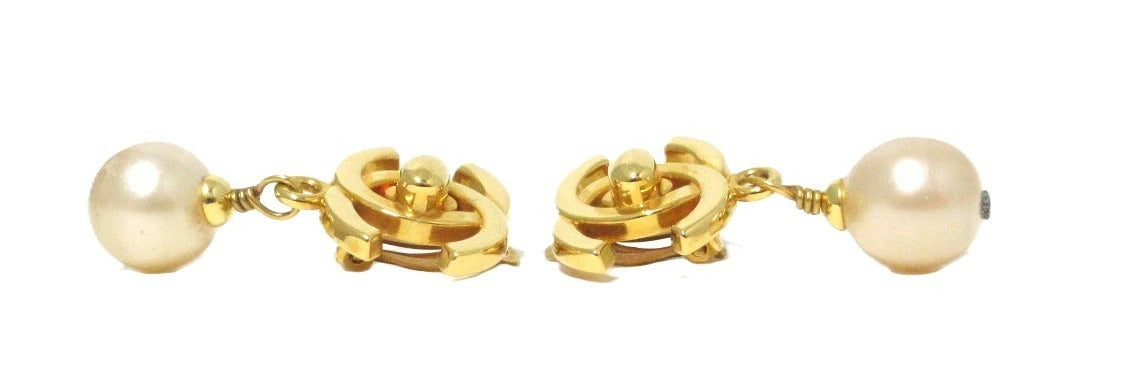 Chanel Coco Mark Turn Lock 96A Earrings