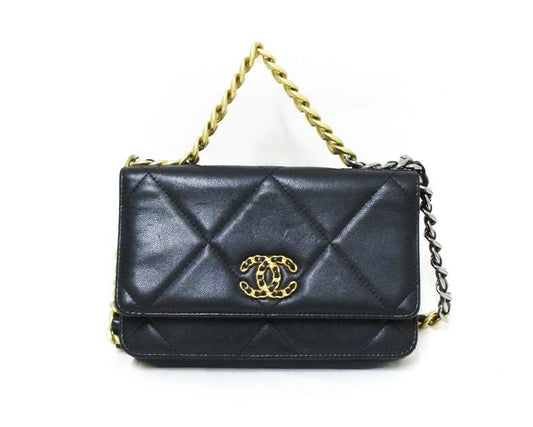 Chanel Chanel 19 Lambskin Chain Wallet, Black, 30s