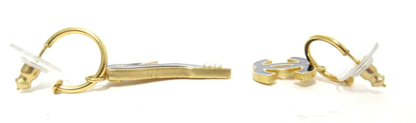 Chanel Coco Mark Heel Logo Earrings, Black/Gold, 02A