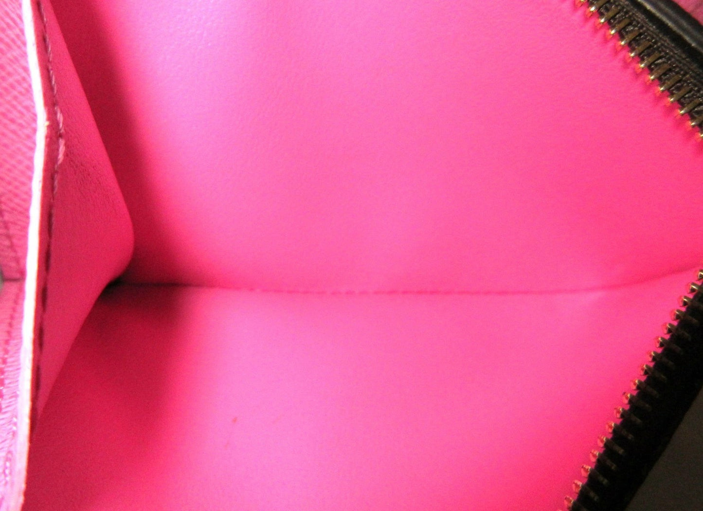 Louis Vuitton Monogram Portefeuille Lisa M82383 Rose Lollipop RFID Bifold Wallet