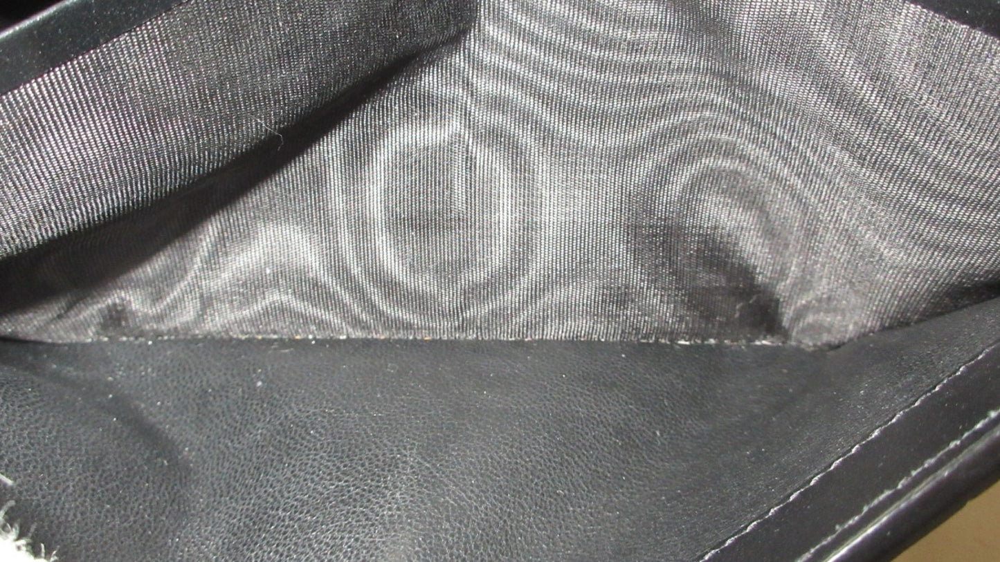 YvesSaint Laurent Paris YSL Line Crocodile Embossed Long Wallet 372266