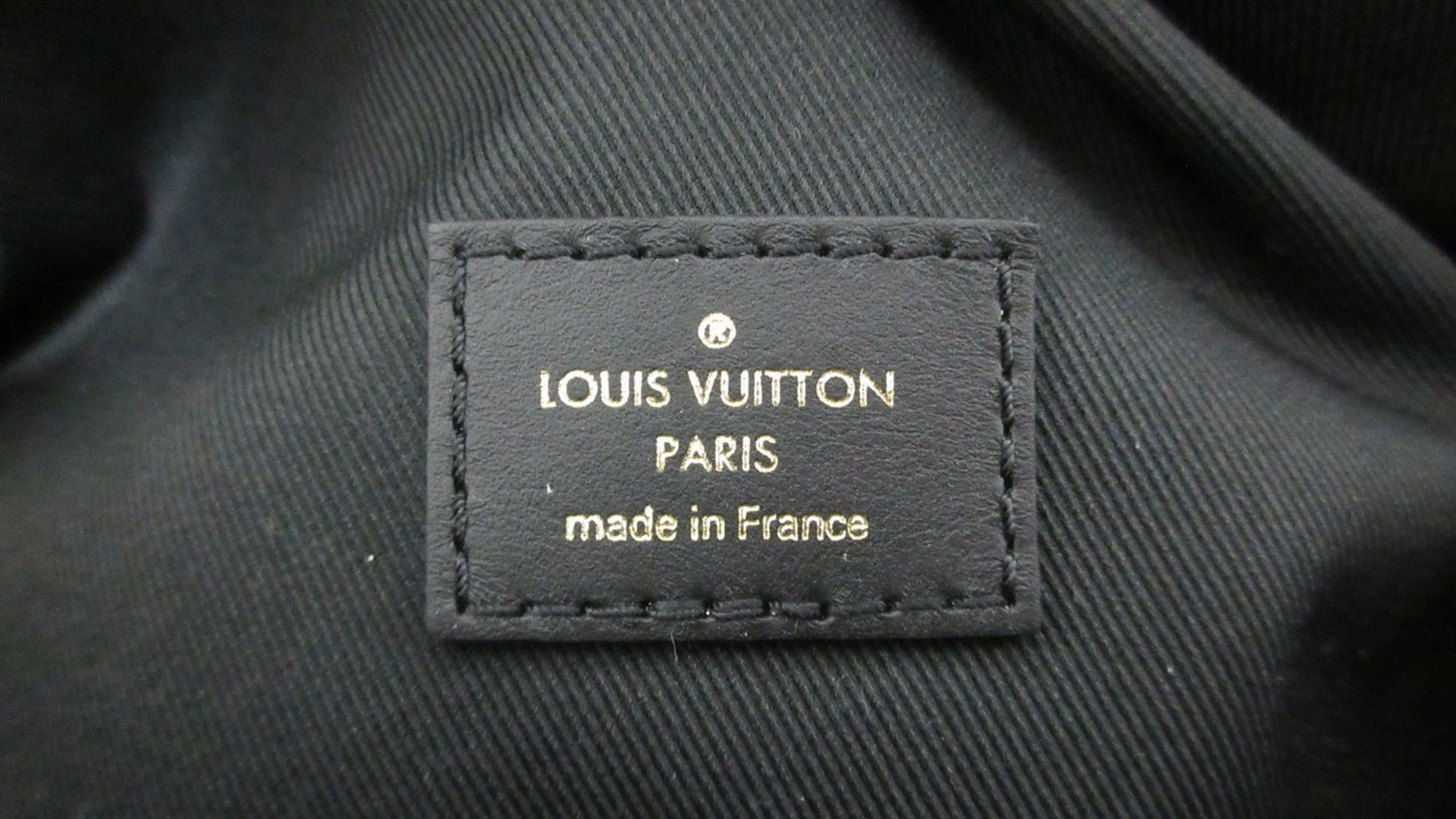 Louis Vuitton New Wave Bumbag M53750