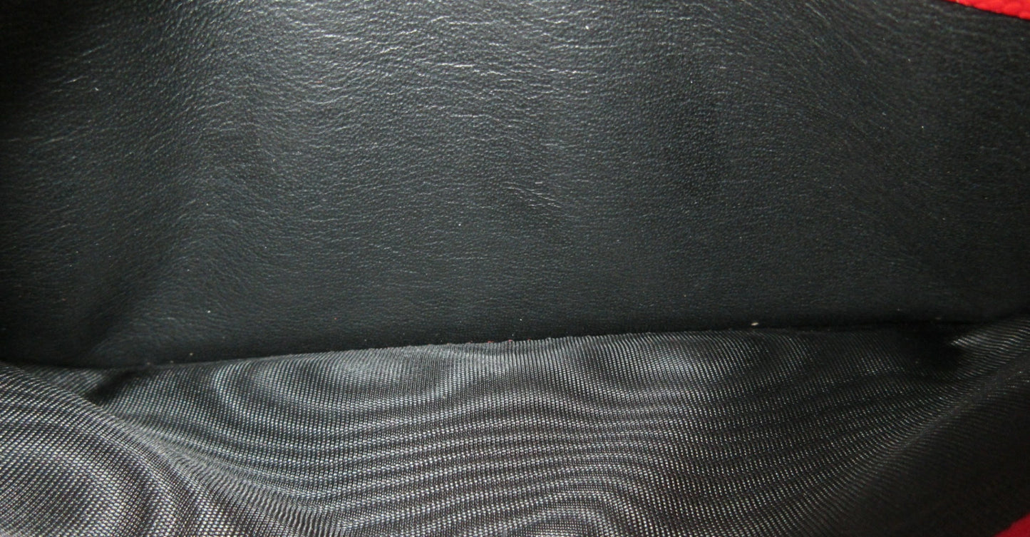 Yves Saint Laurent Paris V-Stitch Leather Round Zip Wallet 358094
